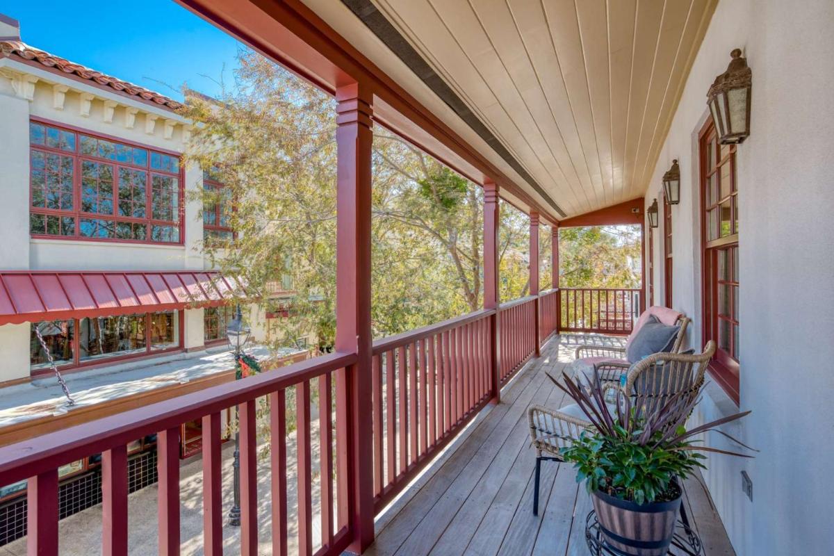 St. George Street Apartment - Housity
