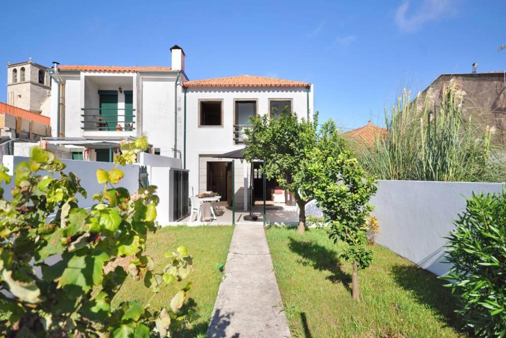 Azurara House (Charming and sea views) - Housity