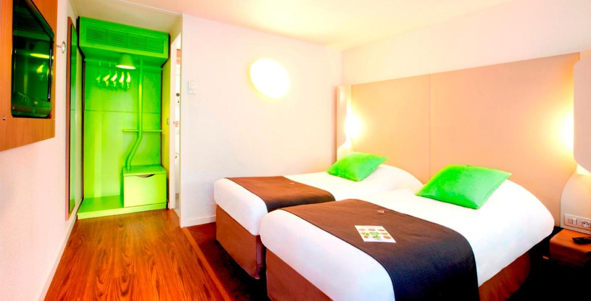 Campanile Chartres - Housity