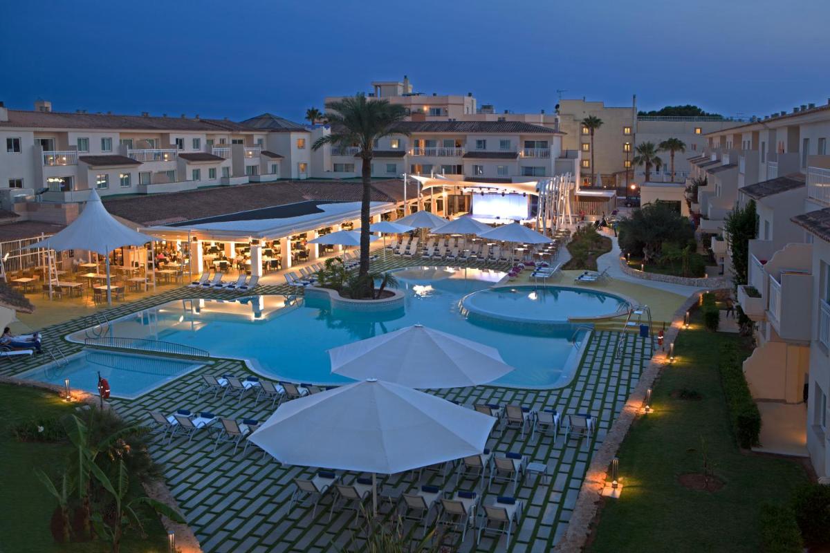 Piscina en o cerca de Hotel Isla de Cabrera