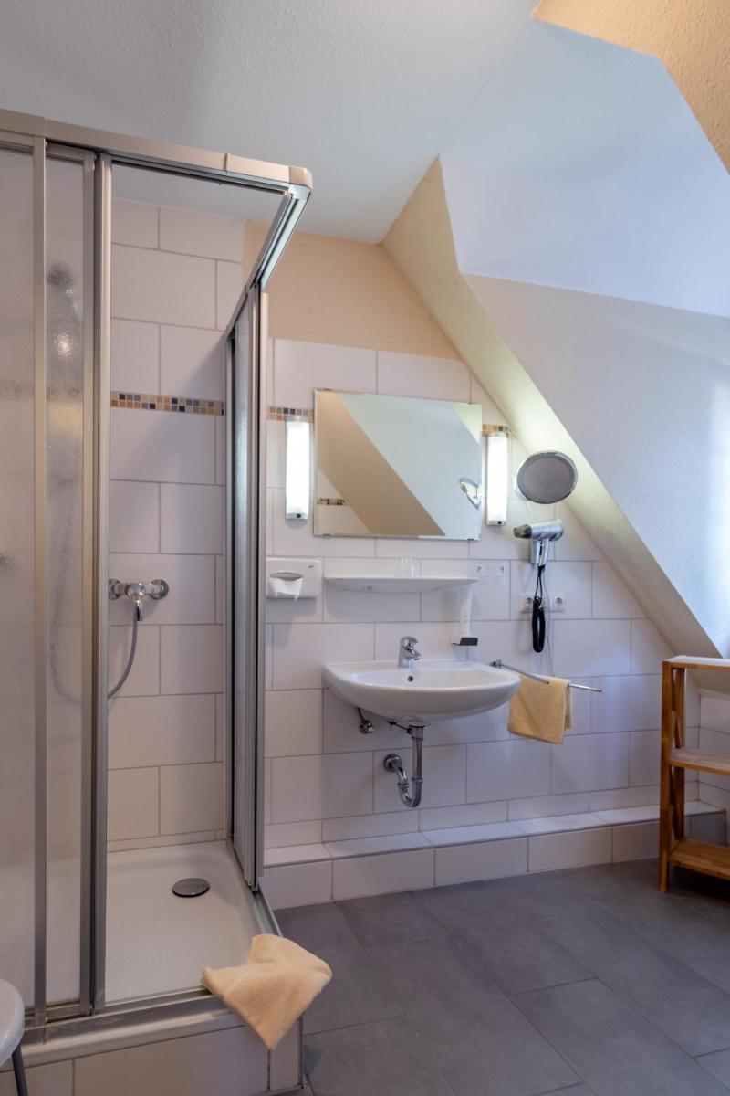 Hotel Goldflair am Rathaus - Housity