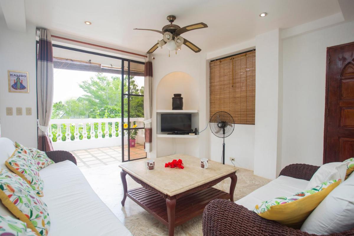 Franky Villa - Housity