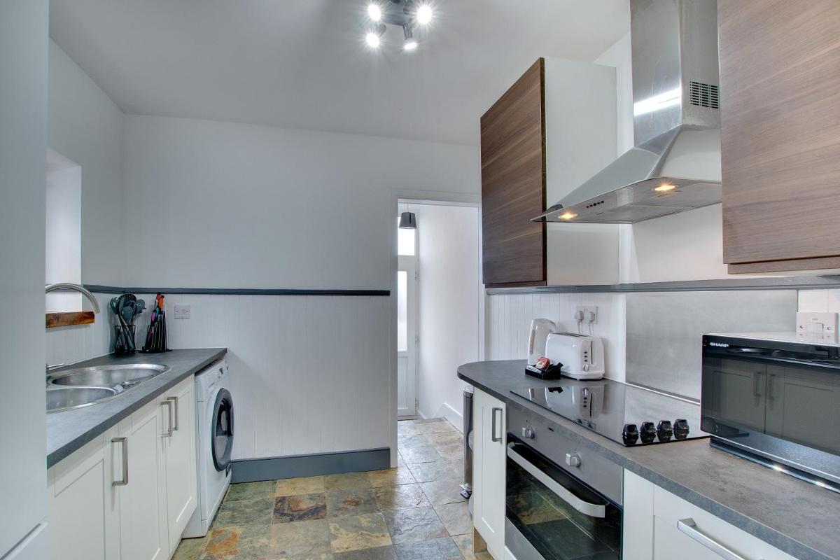 Week2Week Newcastle Jesmond 1st floor Apartment - Housity
