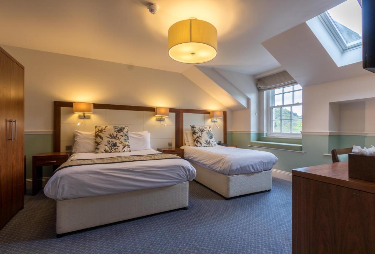 Newby Bridge Hotel - Housity