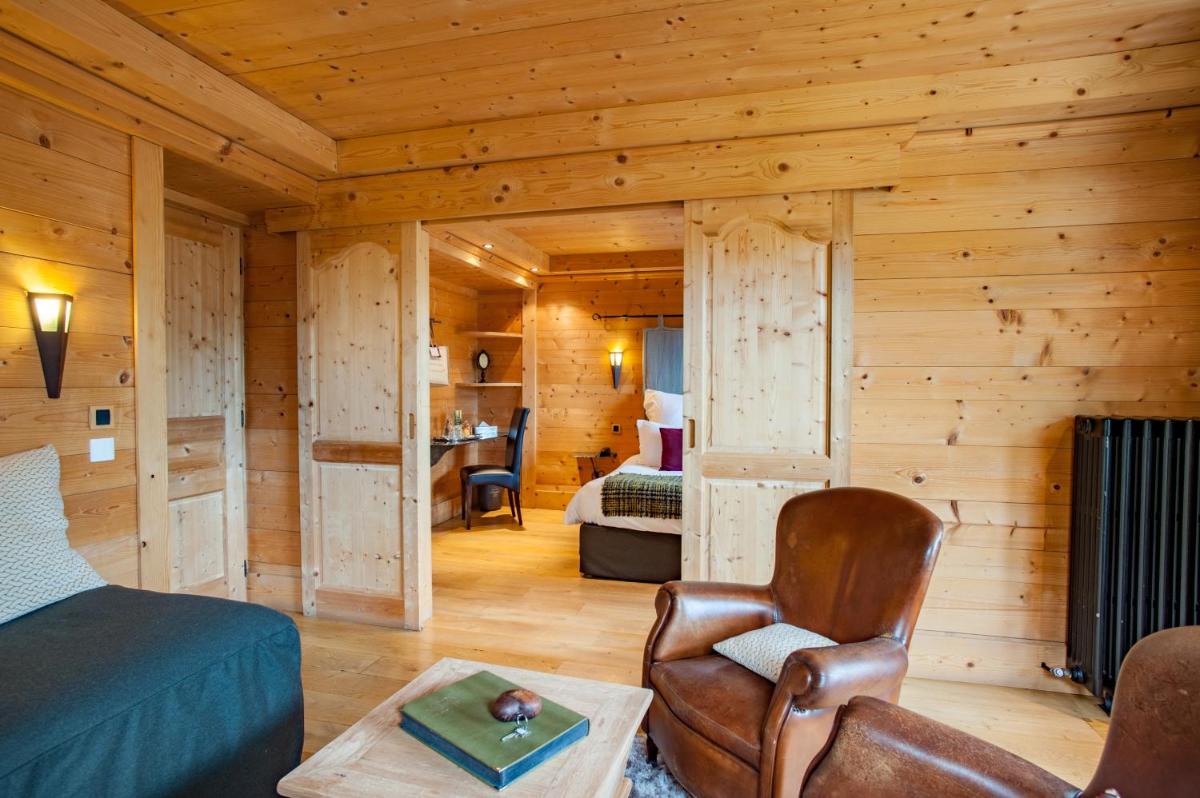 Coin salon dans l'établissement Chalet-Hôtel Hermitage