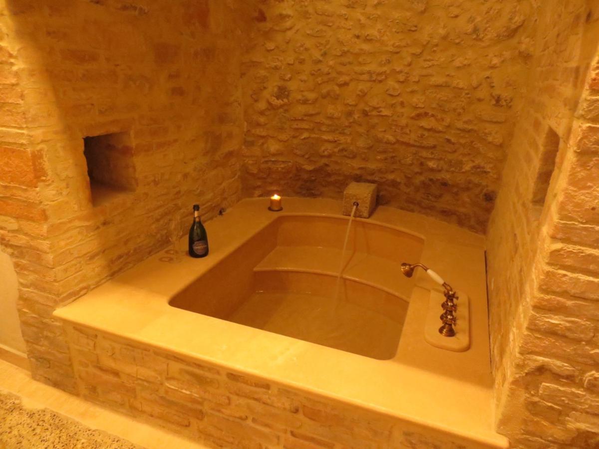 Suitetrails - La Scalinata Apartment