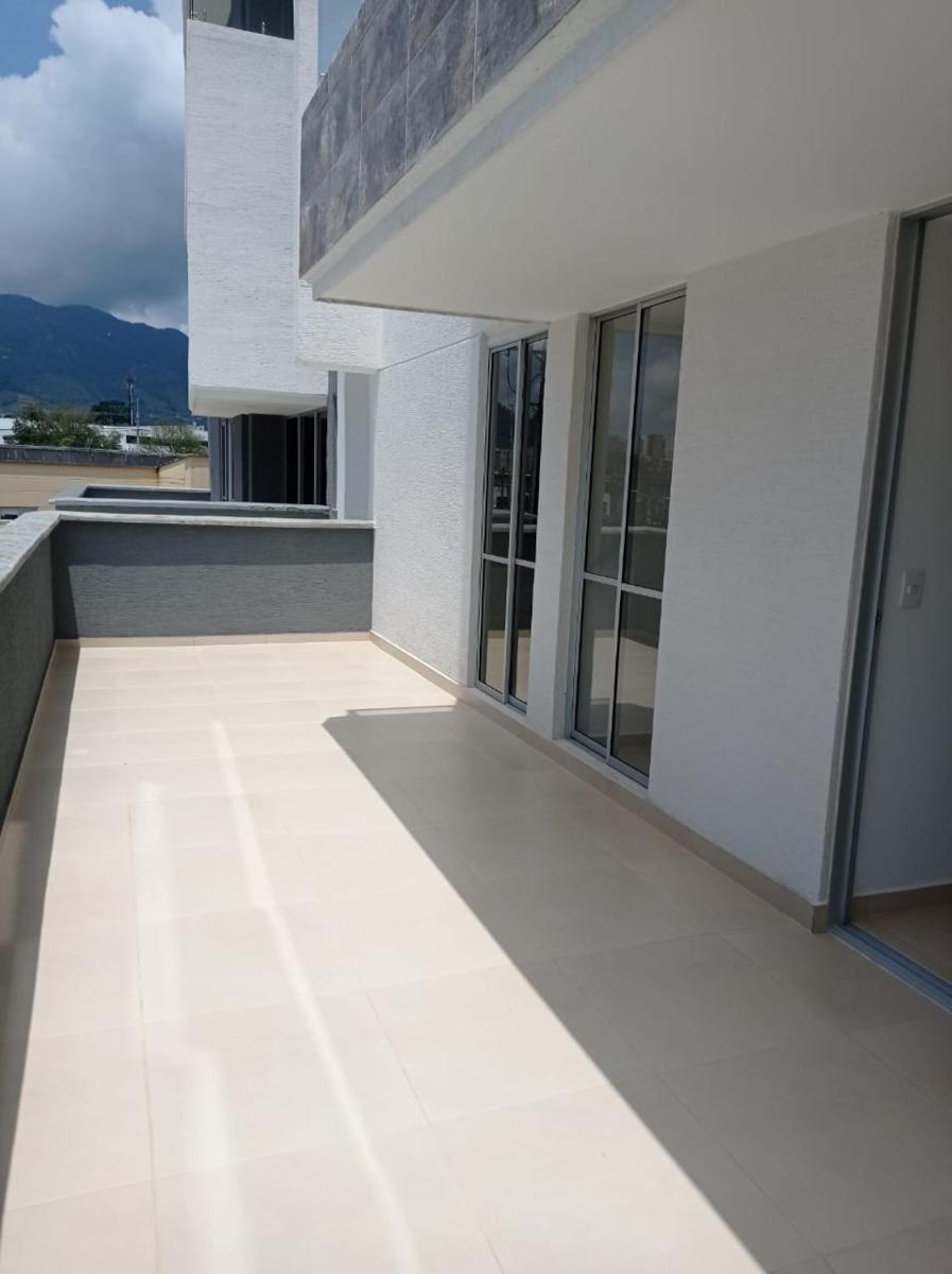 Apartamento cerca a Pereira - Housity