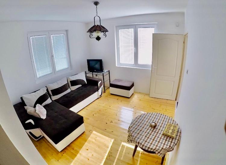 Seosko turisticko domaćinstvo Jagor - Housity