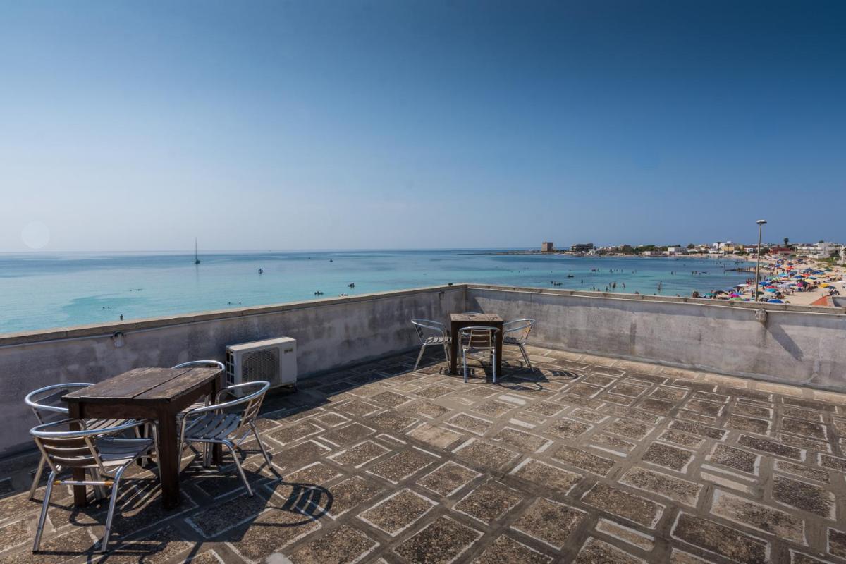 On the Beach - Housity