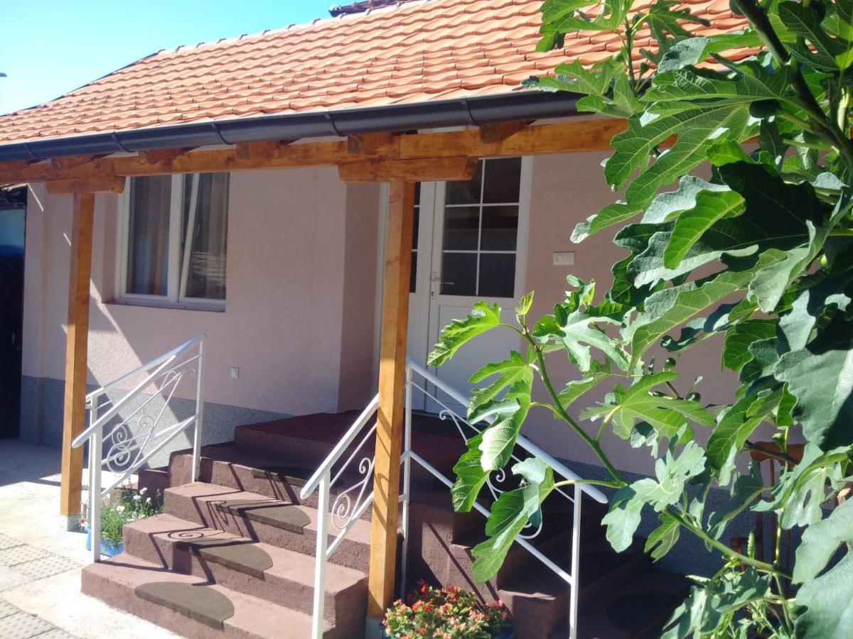 Apartman Djordano - Housity