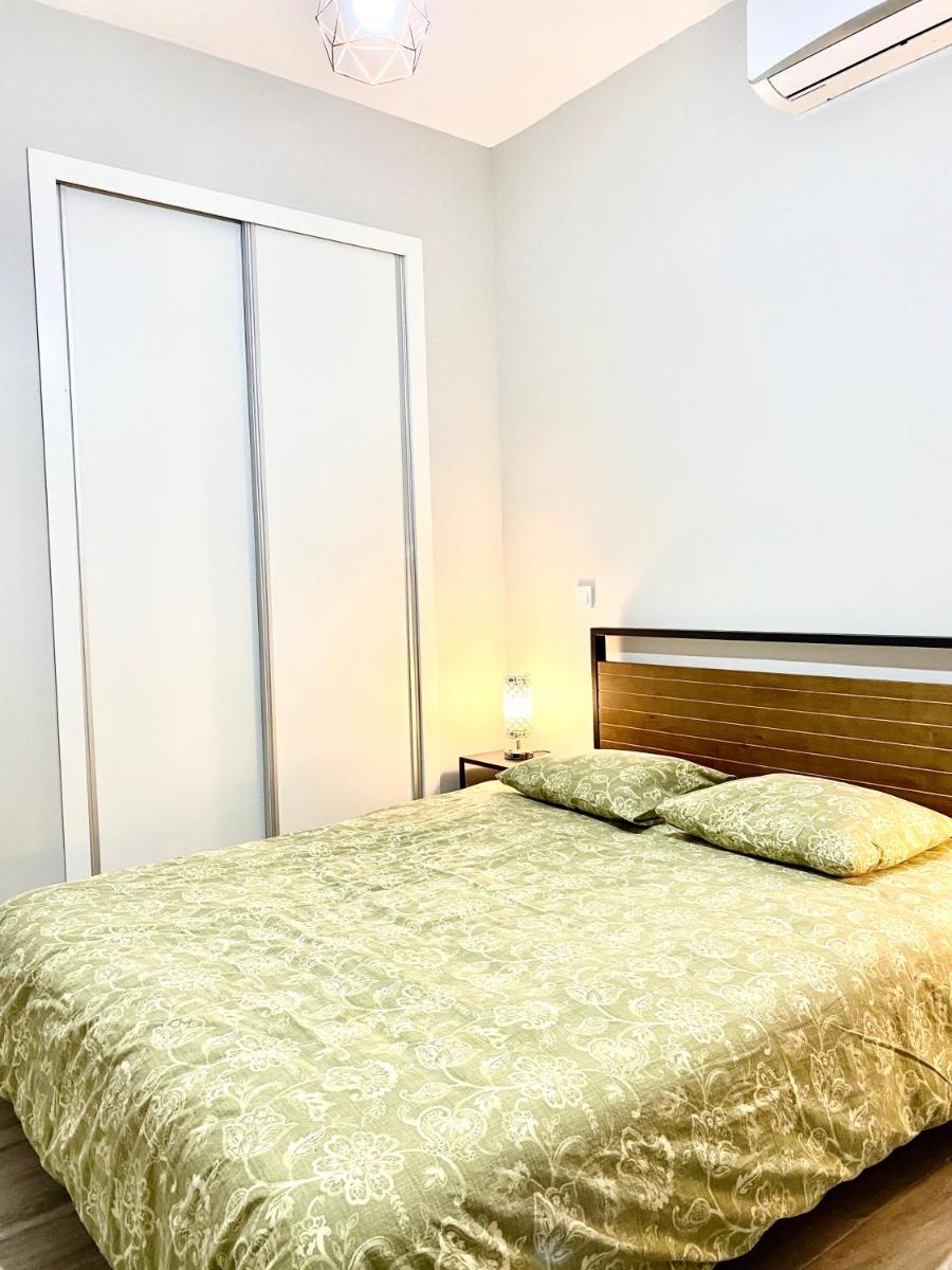 Centro de Carabanchel Calle Binefar - Housity