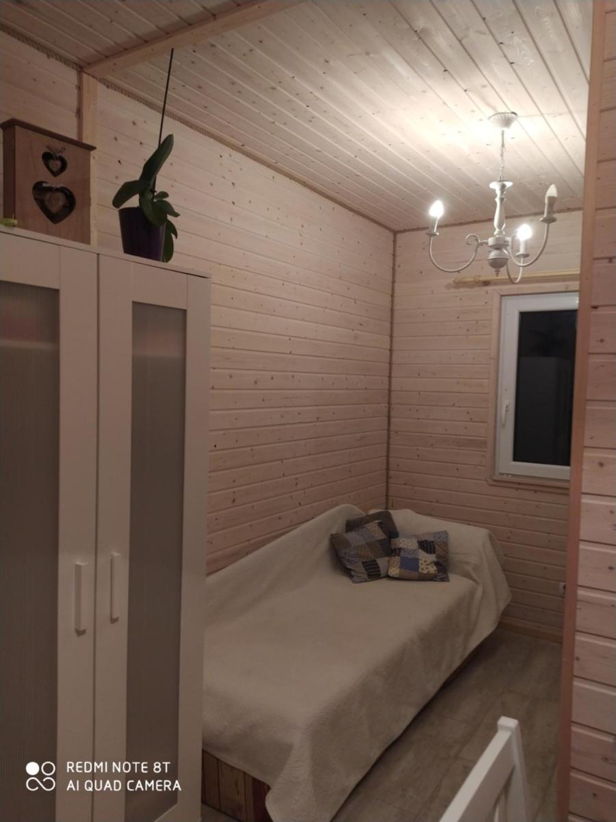 Domek Pralinka nad jeziorem - 
