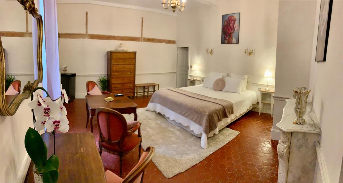 Hôtel Château Du Rey - Housity