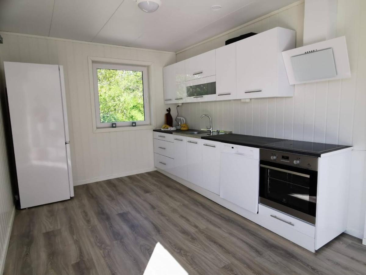 Waterfront Senja - Housity