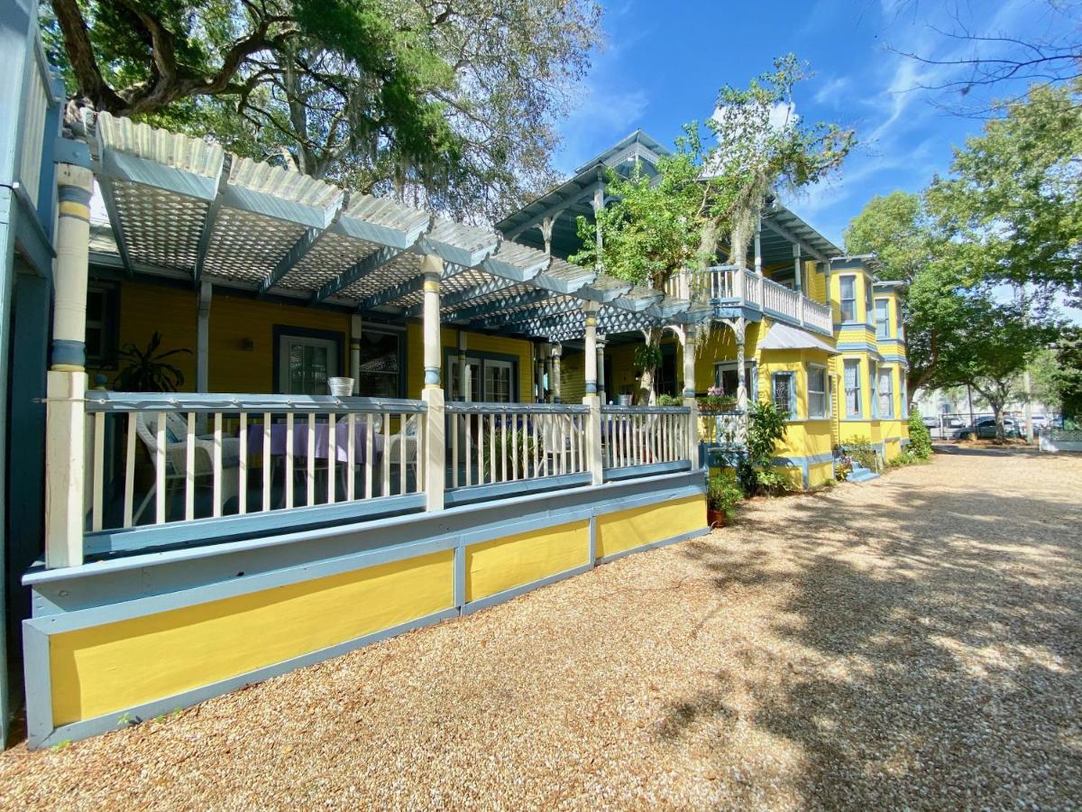 Penny Farthing Inn - Housity