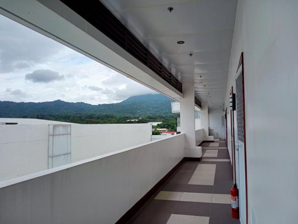 Suitetrails - Centtro Residences
