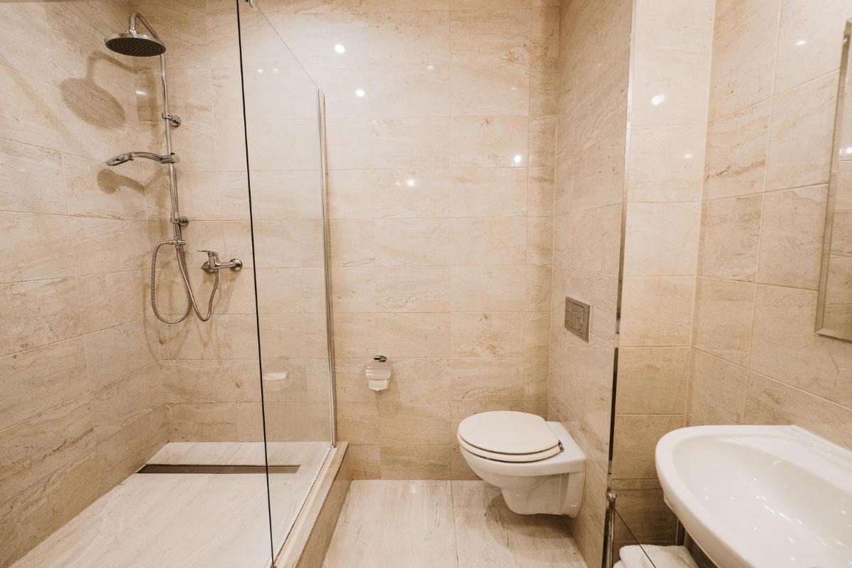 Hotel Groman - Housity