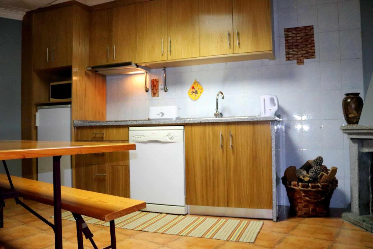 Alojamento Estrela Peles - Housity