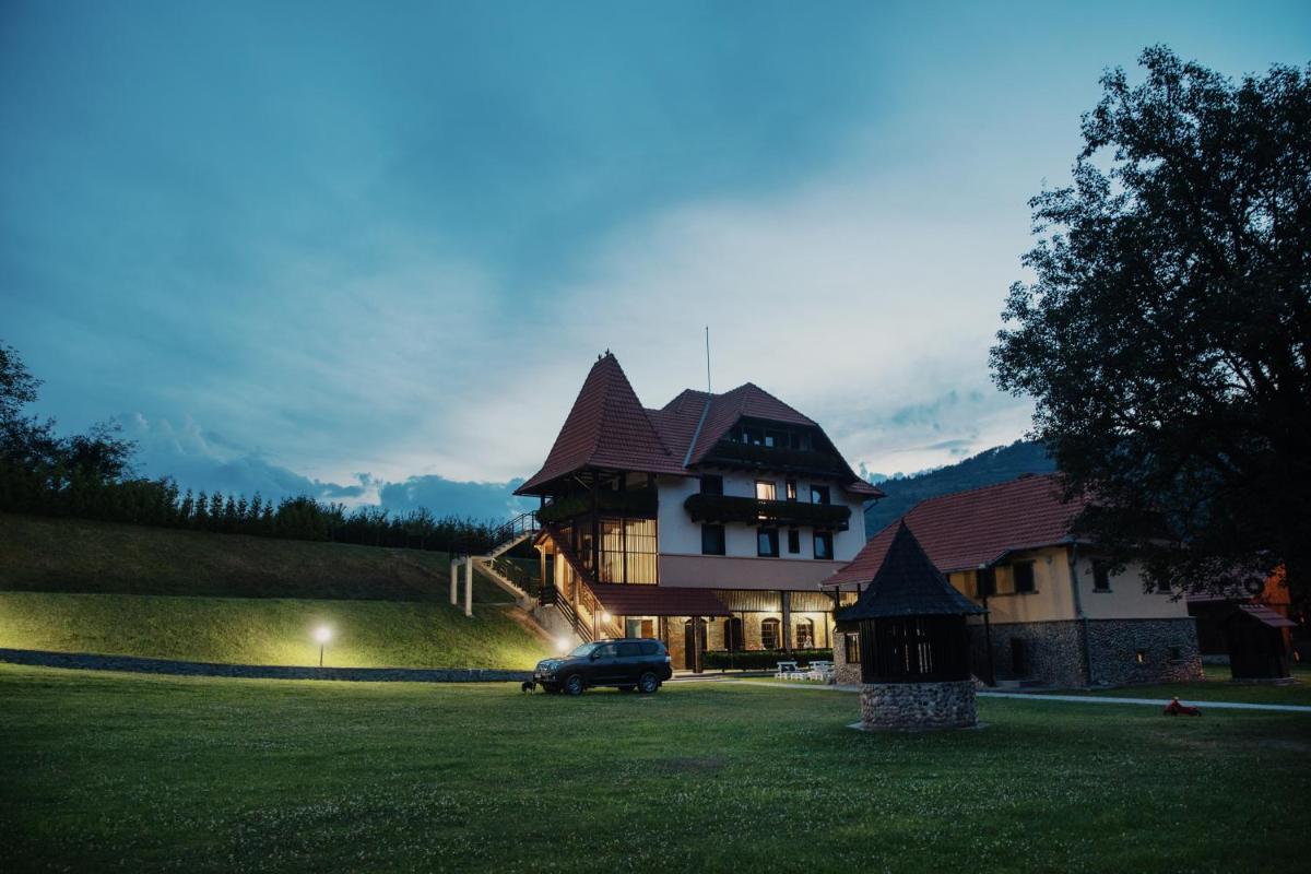 VILLA GHERMAN - Housity