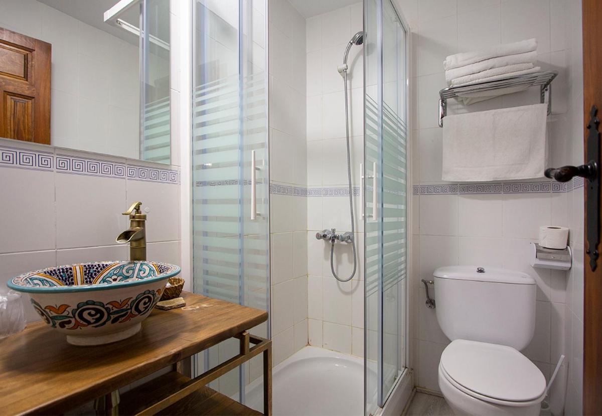 Hotel Rural Calatañazor - Housity