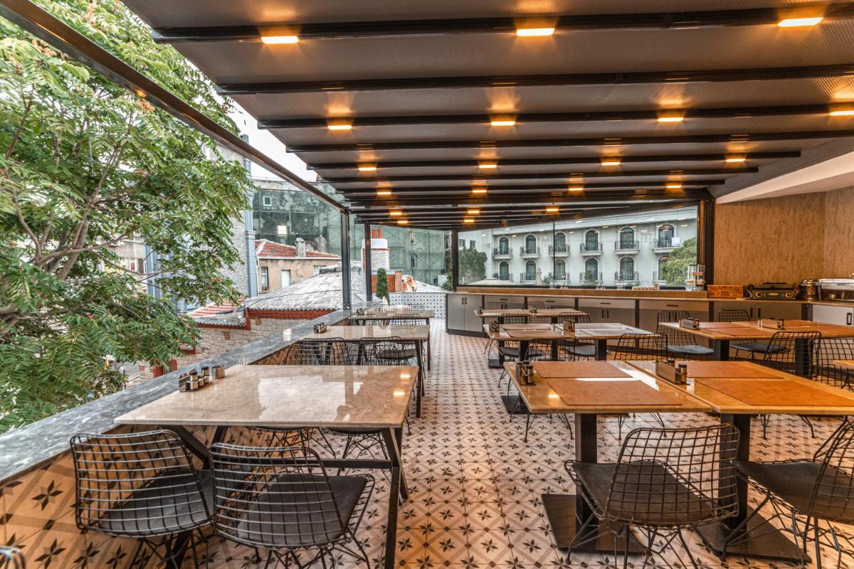 World Heritage Center Hotel - Hizvo