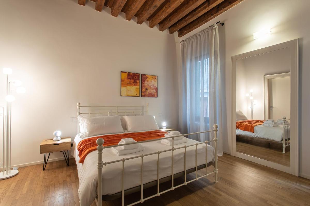 Suitetrails - Il Veneziano Venere Apartments