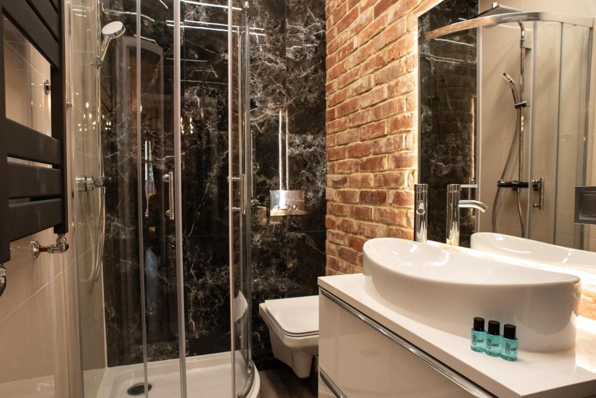 Apartament Antresola Fabryczna - Housity