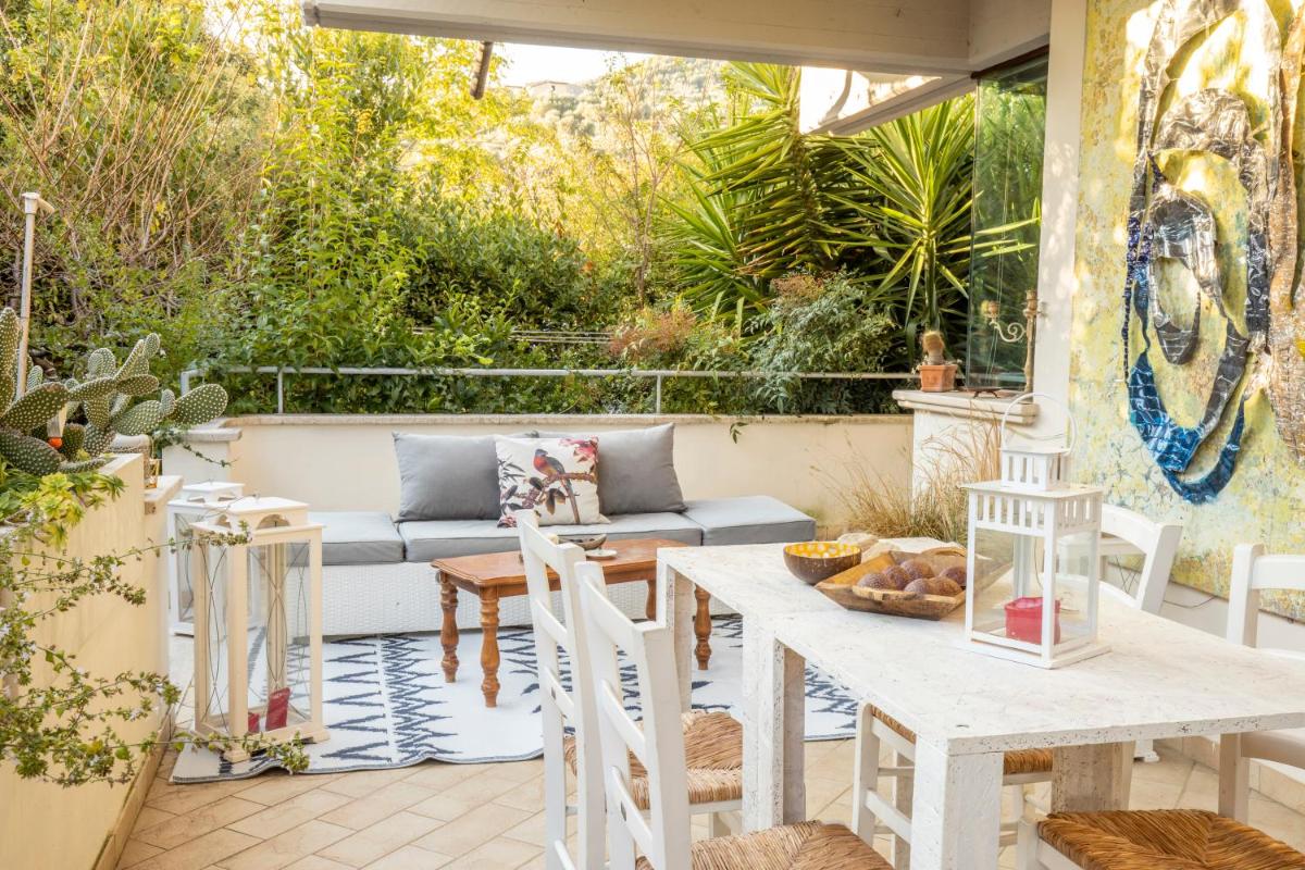 La Stagione dell'Arte B&B - Housity