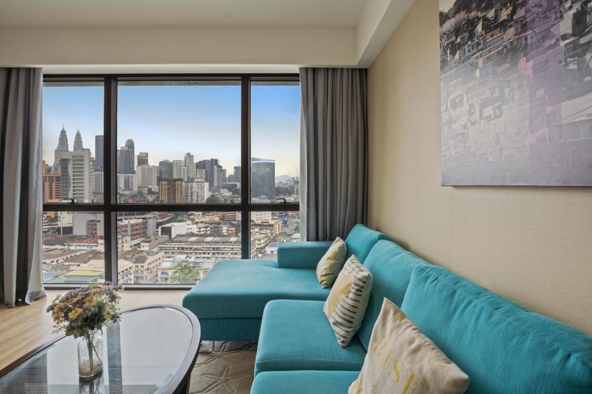 Greystone D'Majestic Place - Housity