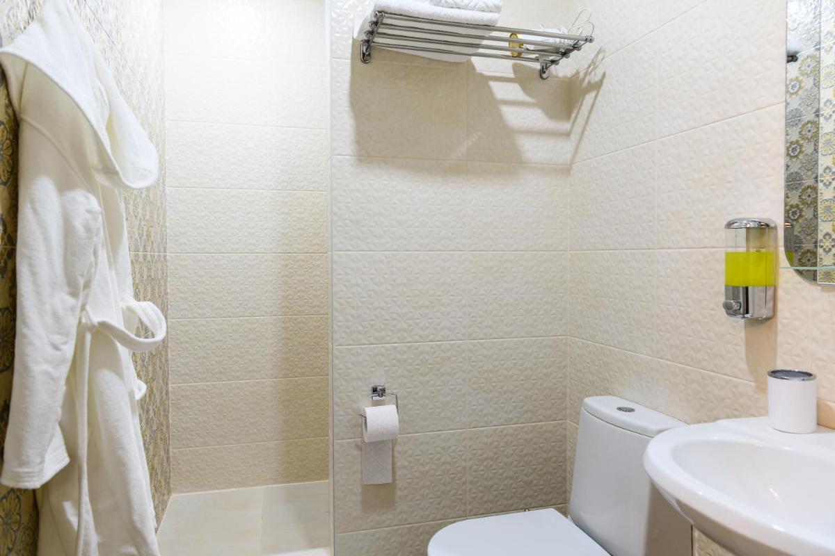 Sakvoyazh Hotel - Housity