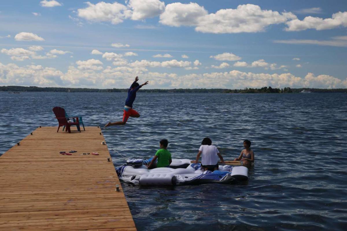 Home of Thousand Islands - Housity