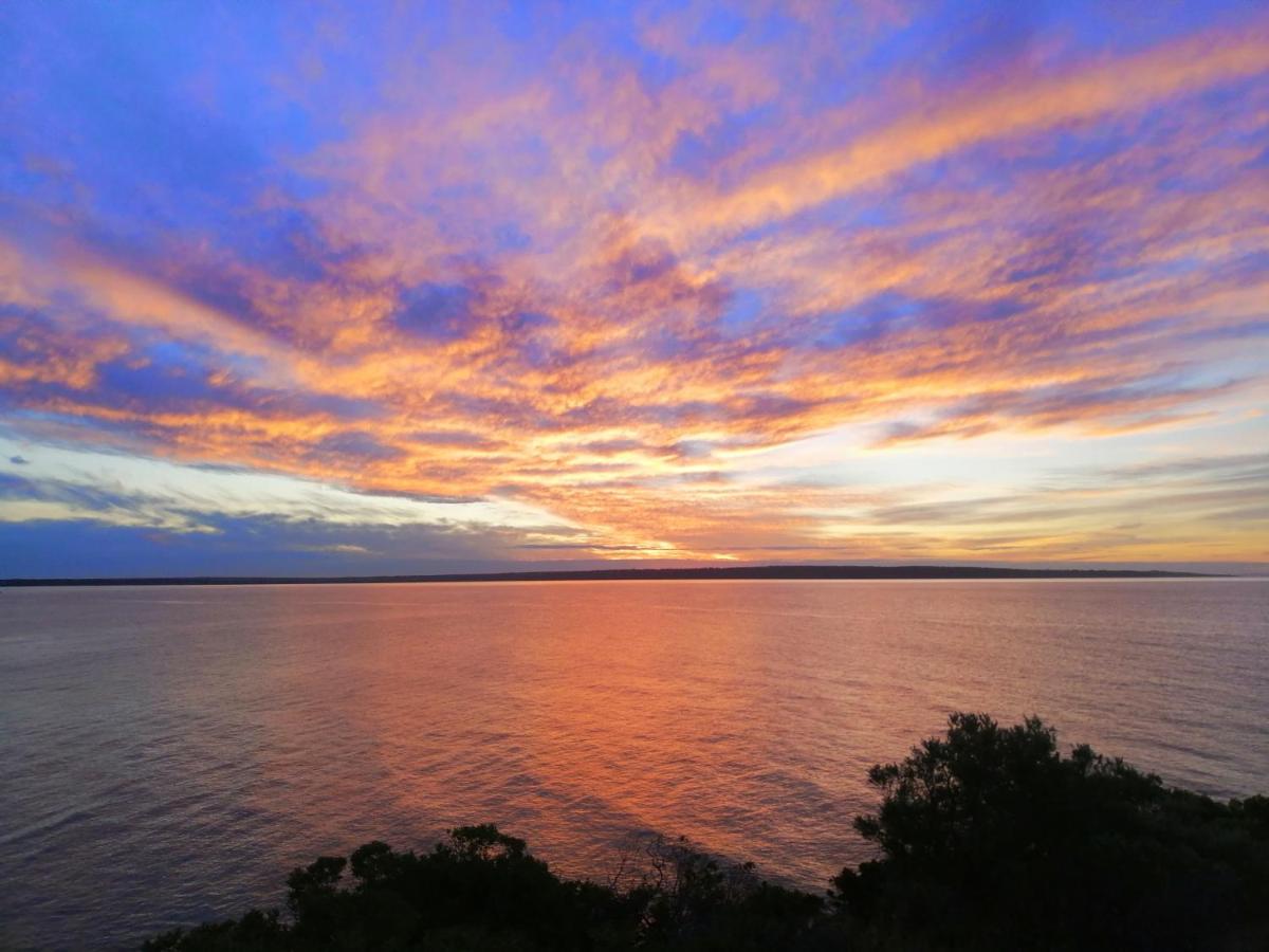 Trading Places Kangaroo Island - Housity