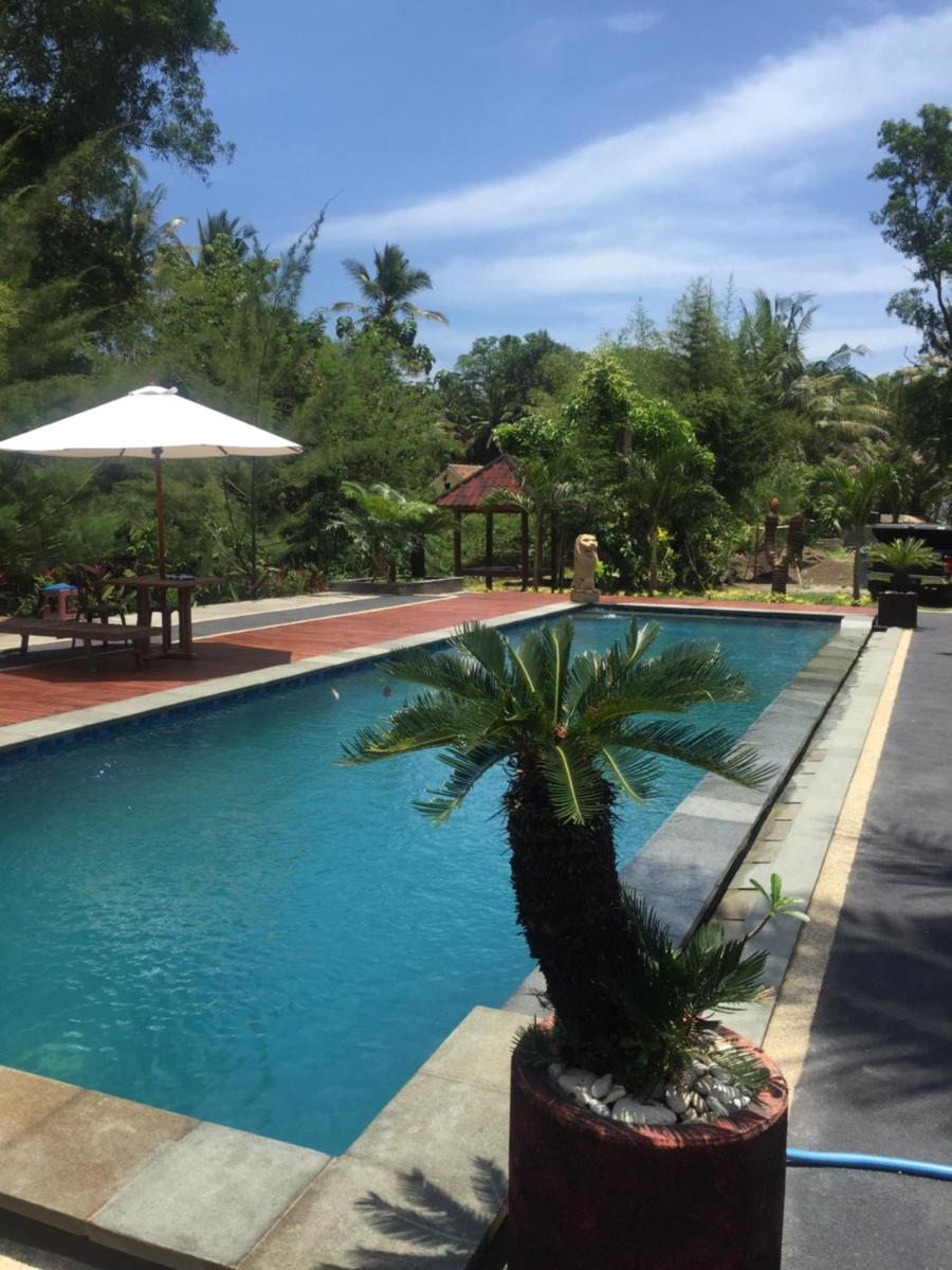 Red island villas - Housity