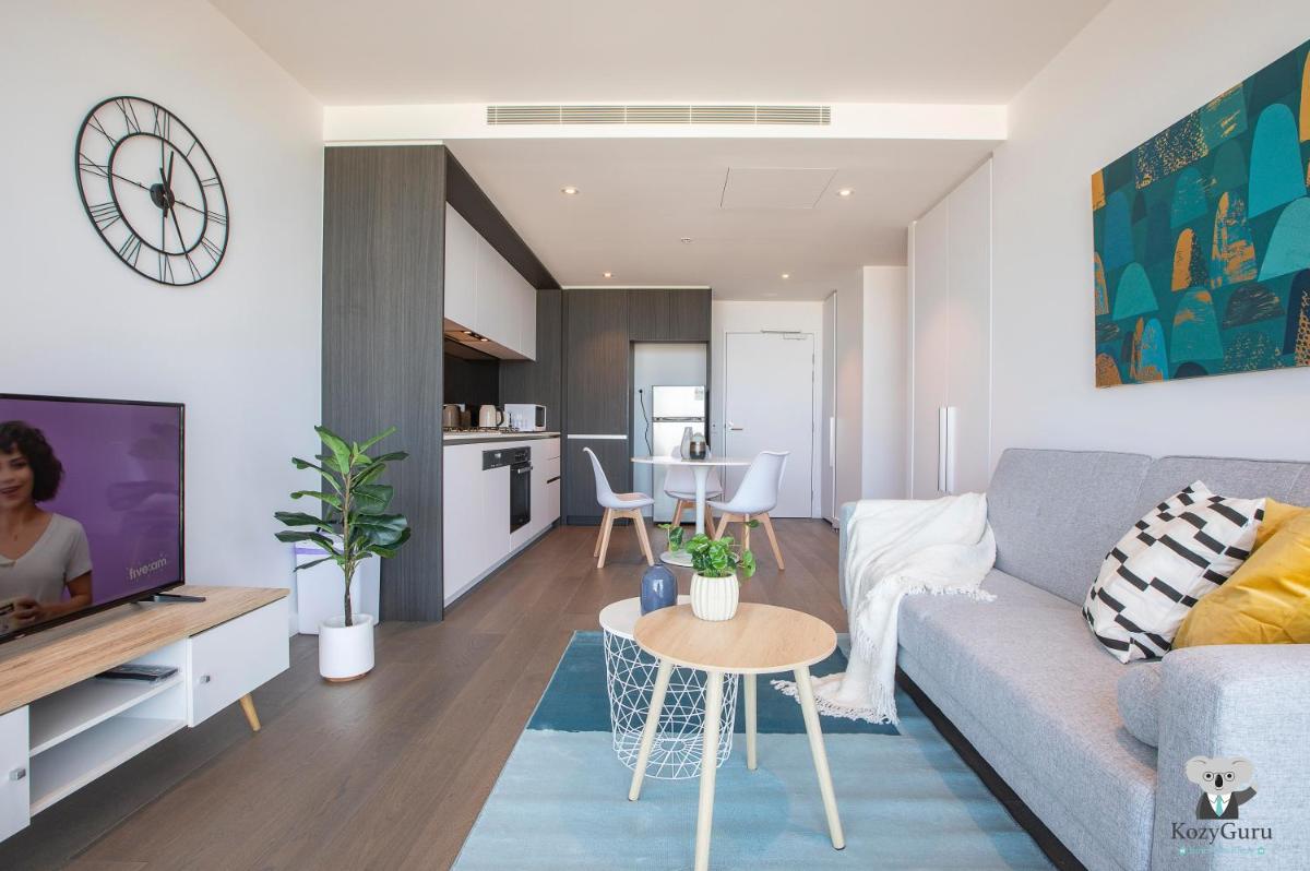 KOZYGURU DOCKLANDS LUXURY WATER VIEW APT 1 BED VDO915 - Housity