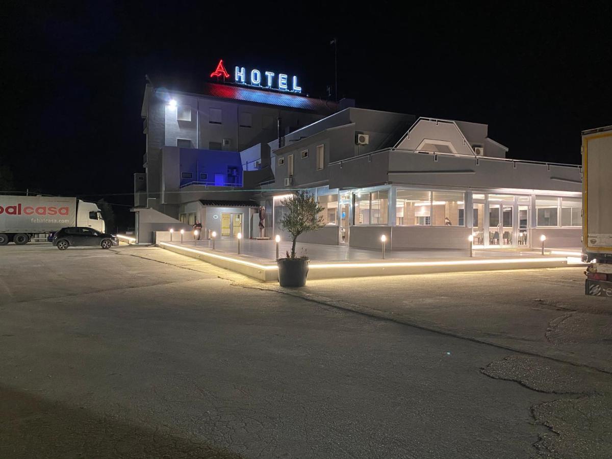 Asselta Hotel - Housity