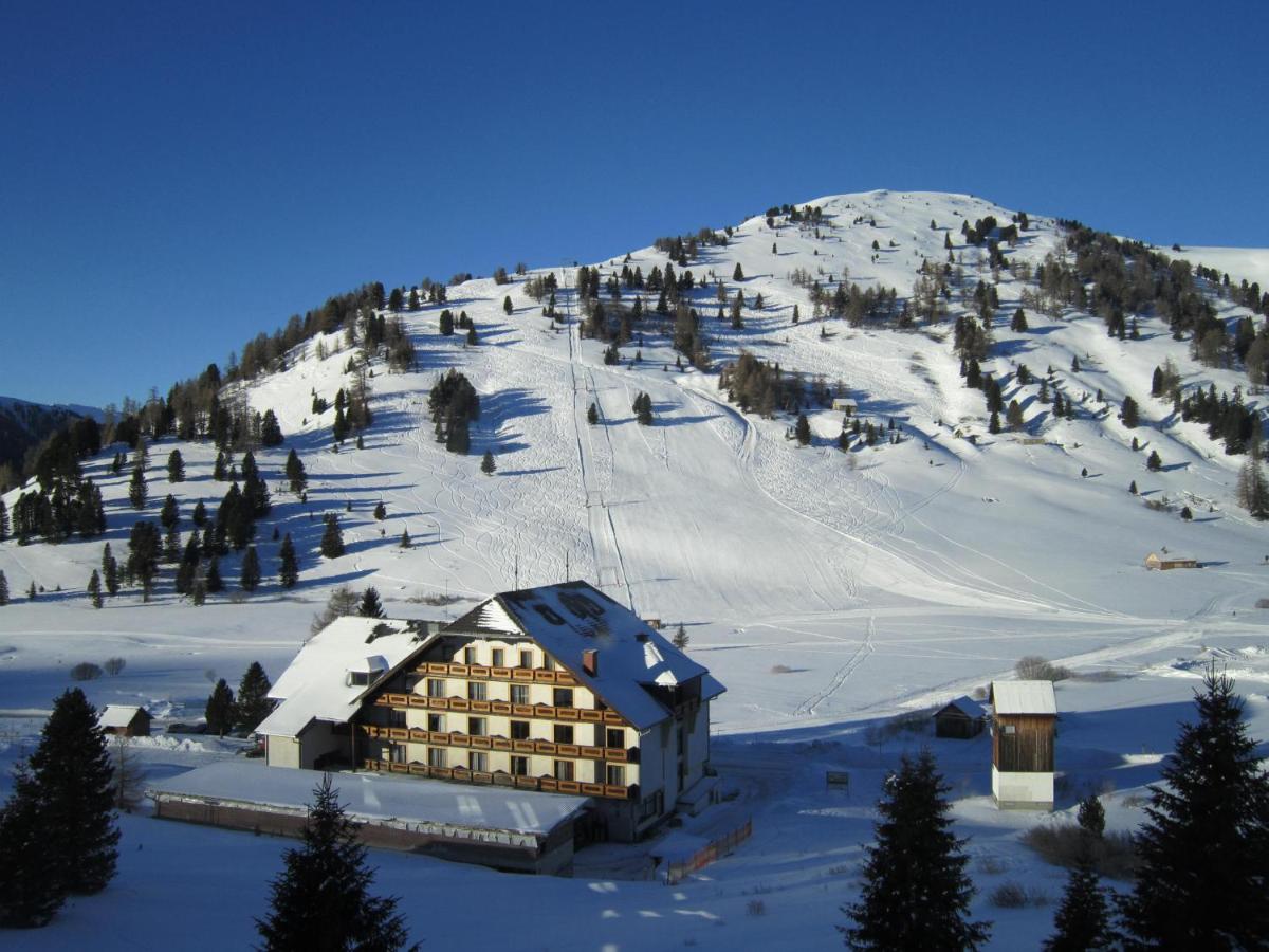 Familien- und Jugendgästehaus Schönfeld - Housity