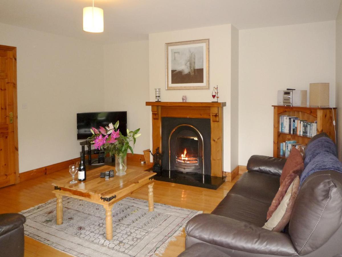 Madams Hill House Killarney - Housity