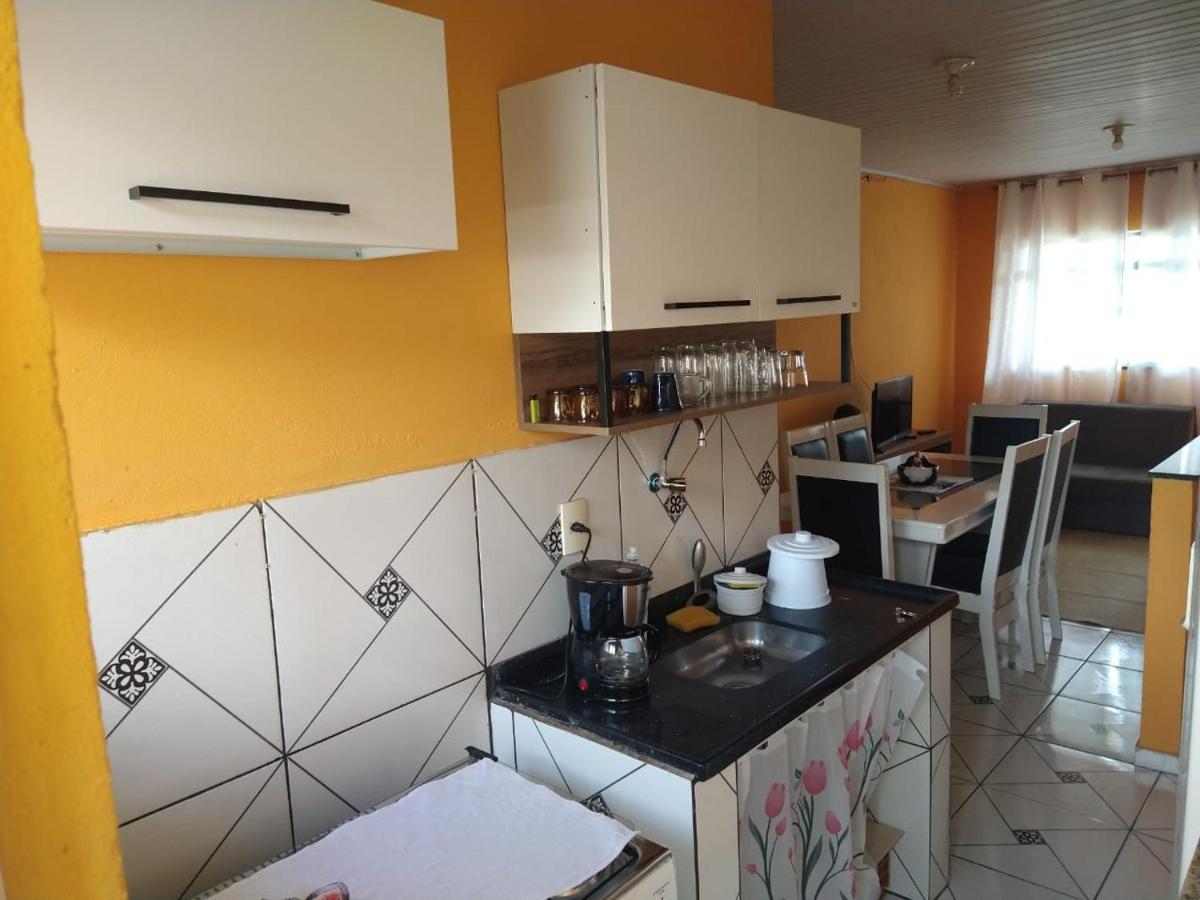 Apartamento Amplo C/2 Suítes em Angra dos Reis - Housity