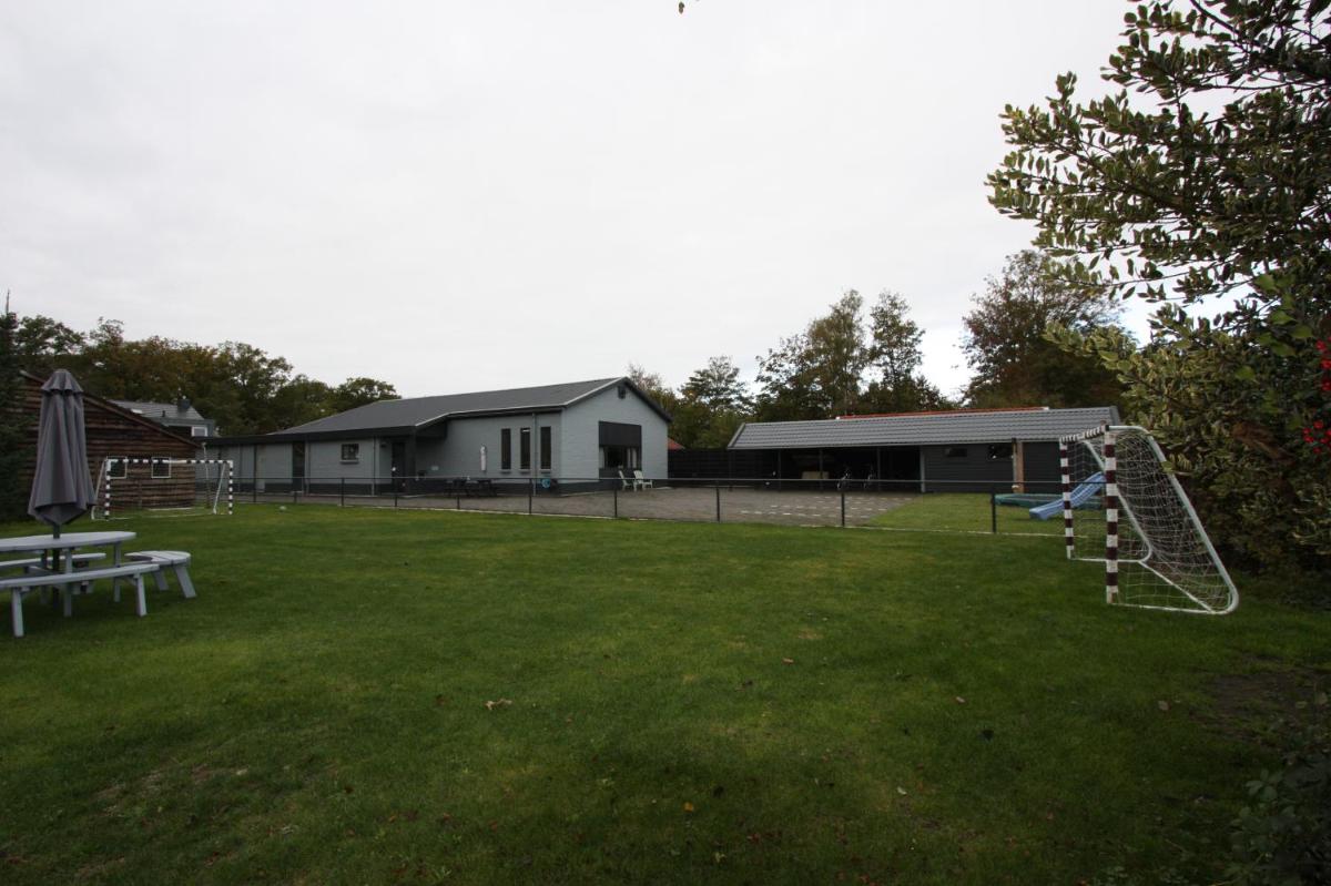 4 persoons appartement - ook te boeken voor 6 personen! - Housity