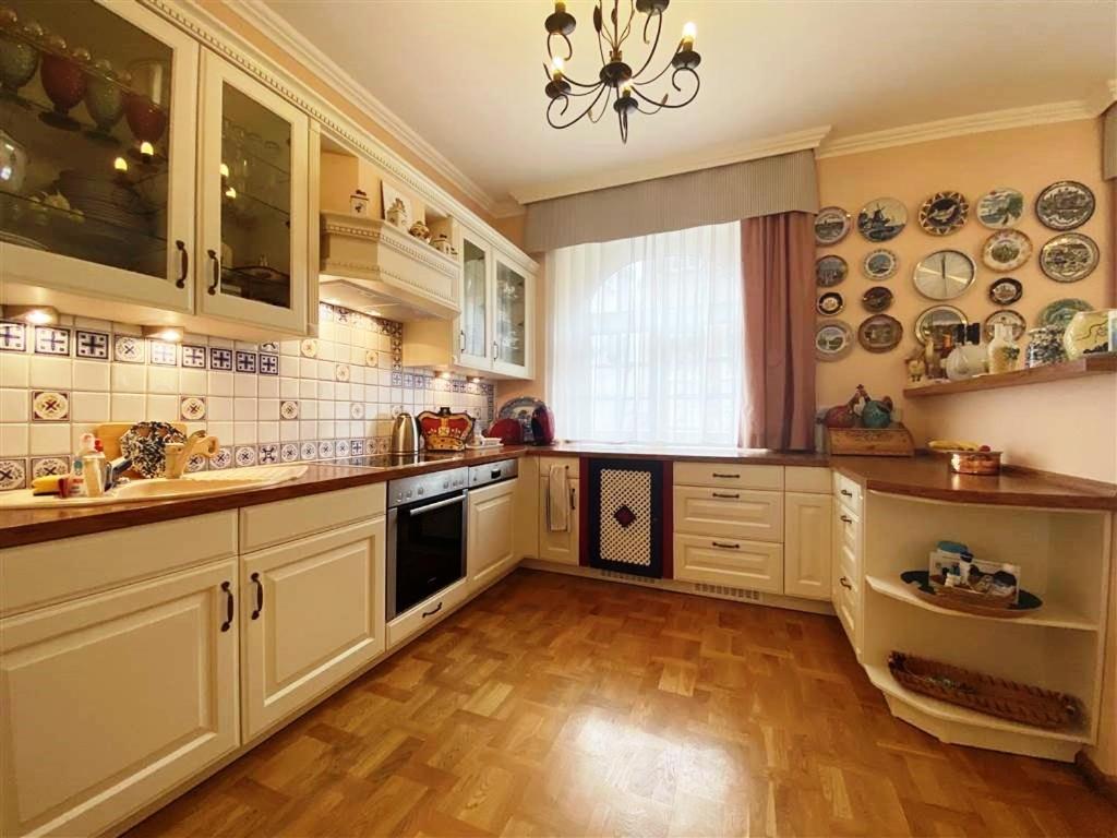 Baden-BadenSpaApartment - Housity