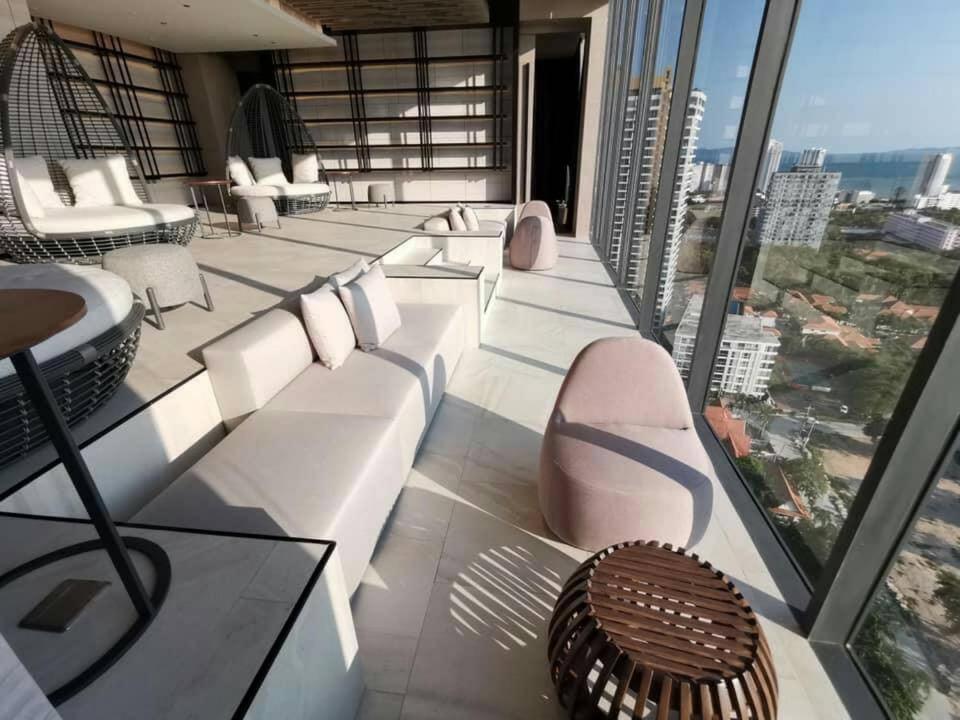 the andromeda condominium seaview - Housity