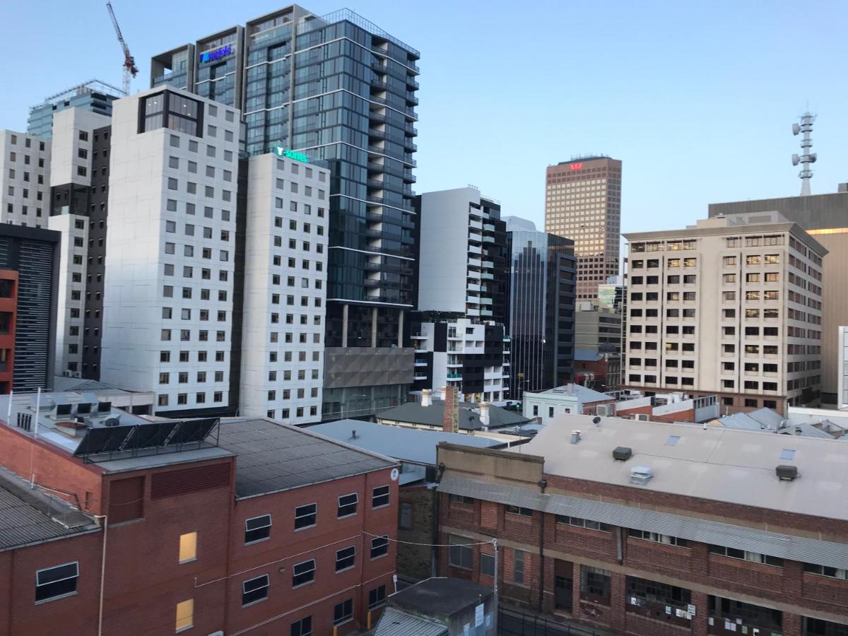 Tasha's Apartments on Morphett - Housity