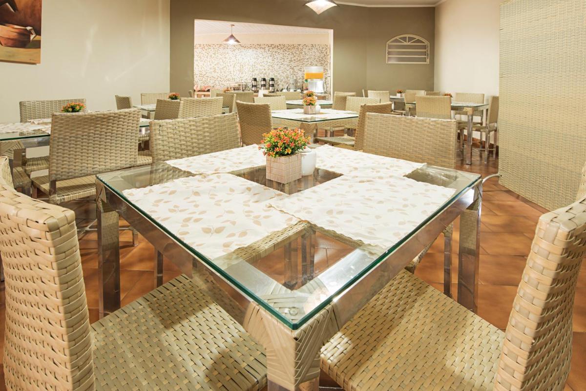 Hotel Recreio dos Bandeirantes - Housity