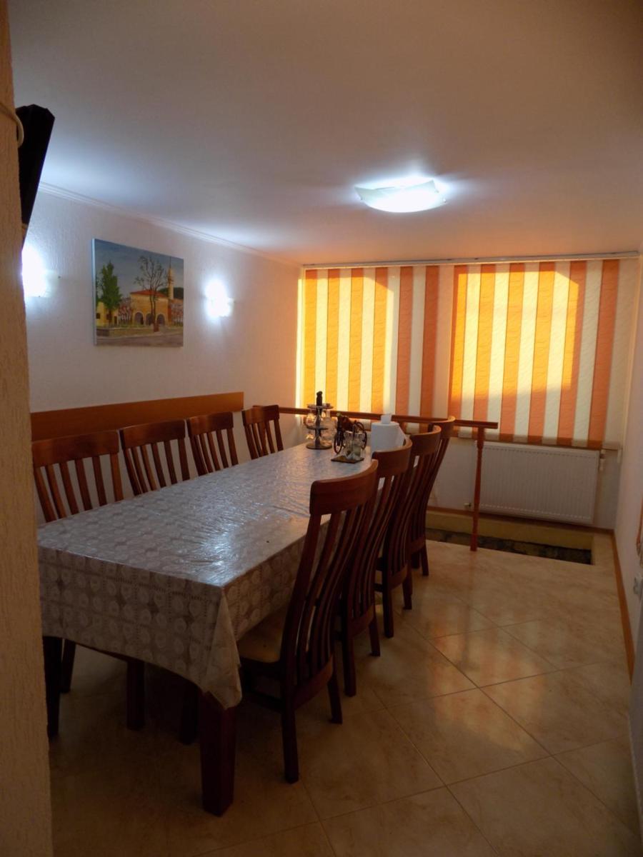 Casa Constantin - Housity
