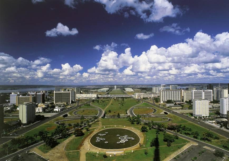 Flat - Esplanada dos Ministérios - Centro de Brasília - Housity