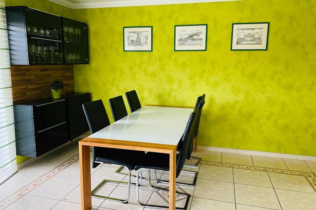 Suitetrails - Großes 4 Zimmer Apartment bei Hannover