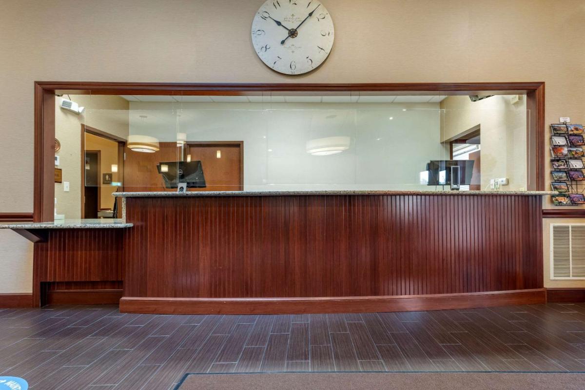 Quality Inn - Housity