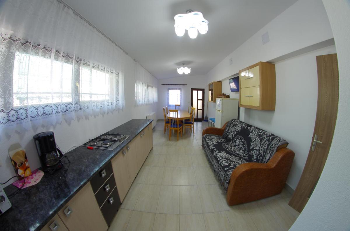 Casa Tucan Ceahlau - Housity