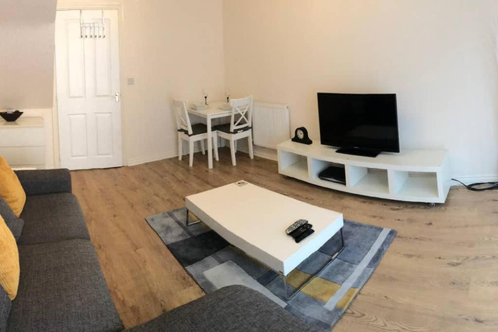 Smartrips Home Coventry - Housity