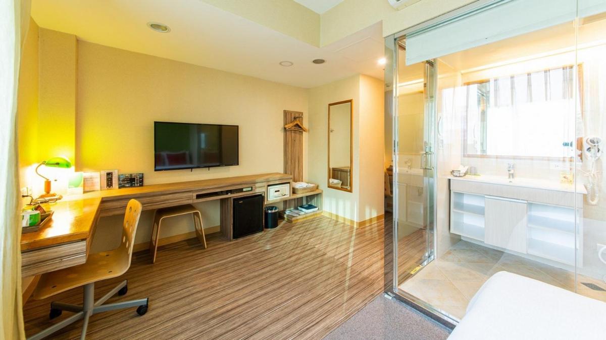 Hotel Color - Housity